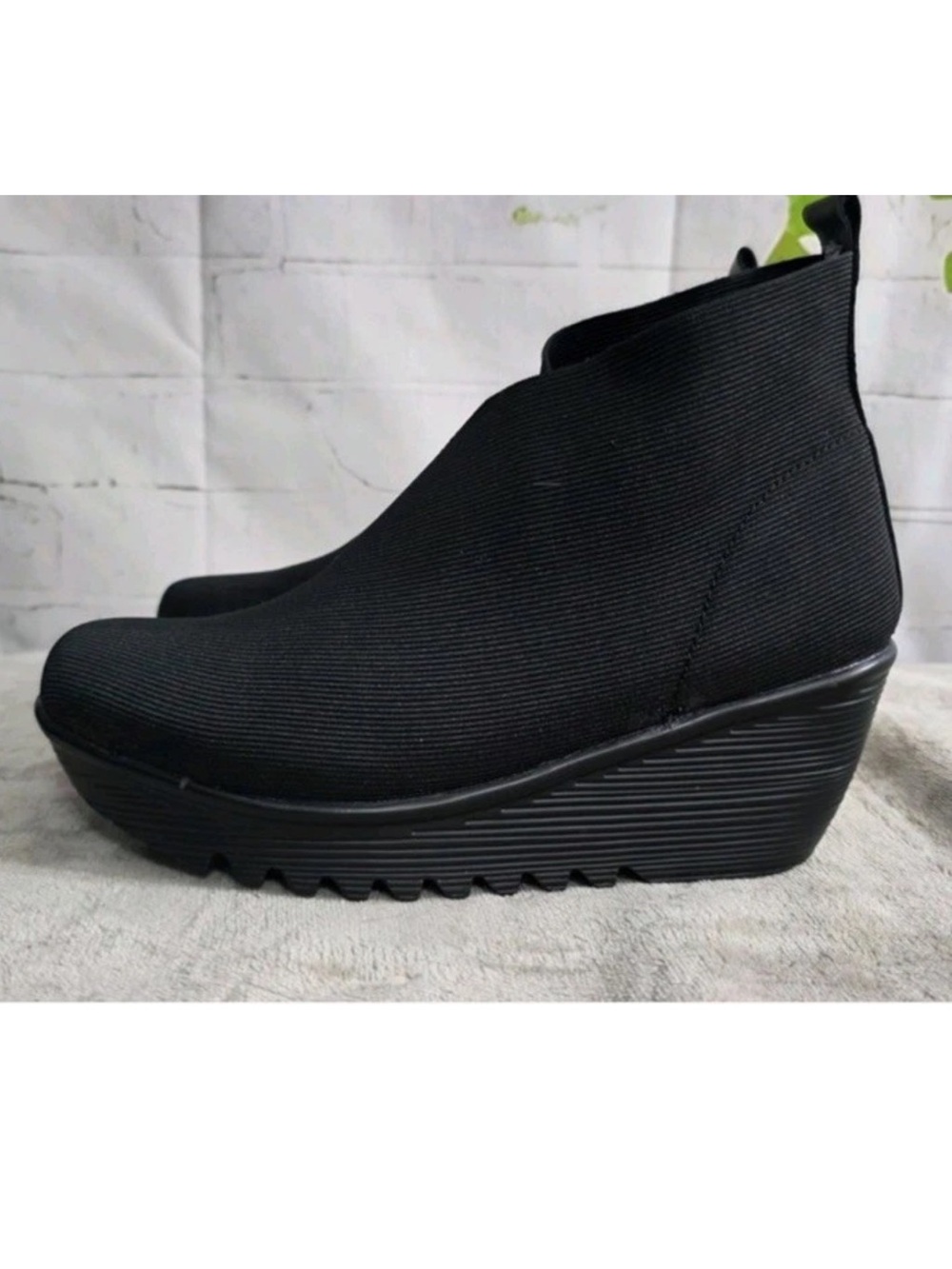 Bernie Mev Sally Black Stretch Fabric Wedge Ankle Booties US 5.5 EU 36
